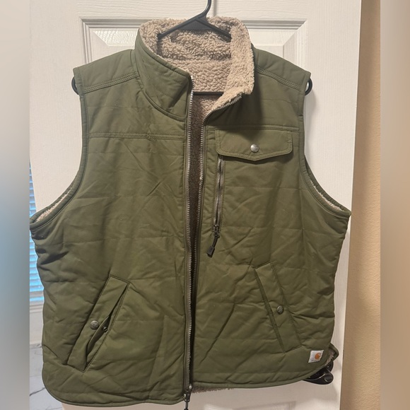 Women’s green fleece lined vest - Picture 1 of 5